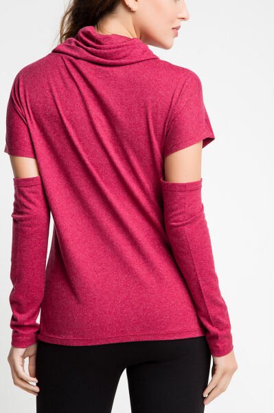 BURGUNDY BLOUSE