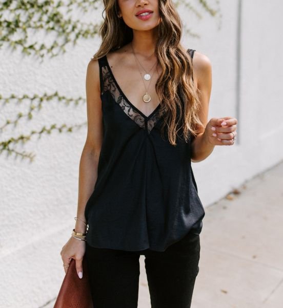 BLACK  BLOUSE