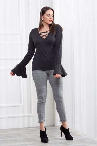 BLACK BLOUSE