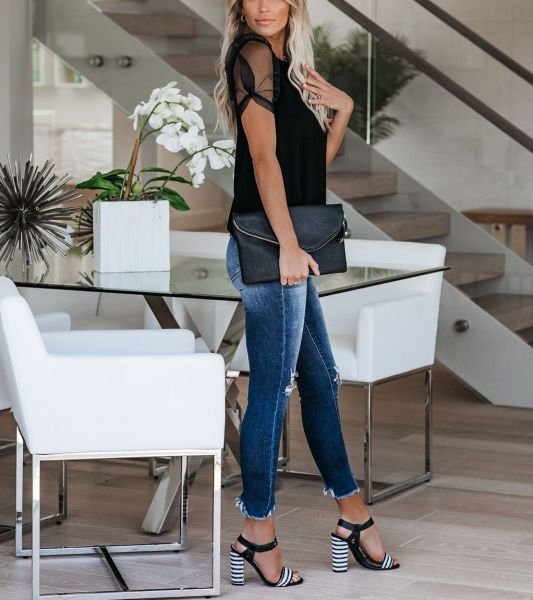 BLACK  BLOUSE