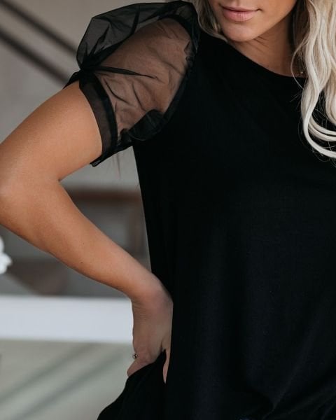 BLACK  BLOUSE