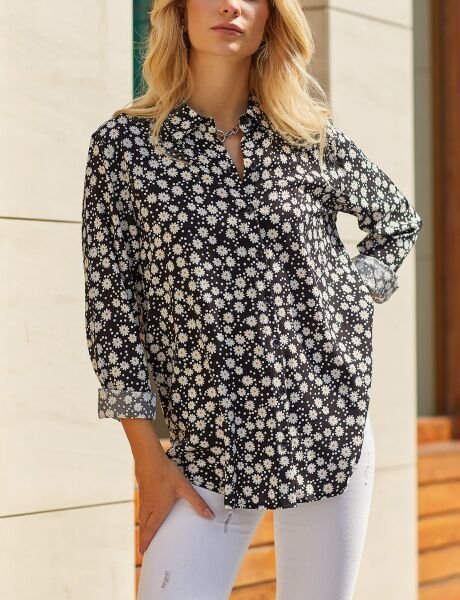 BLACK-ECRU-PRINTED BLOUSE