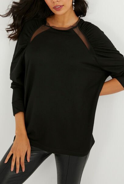 BLACK BLOUSE