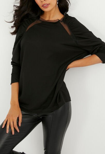 BLACK BLOUSE