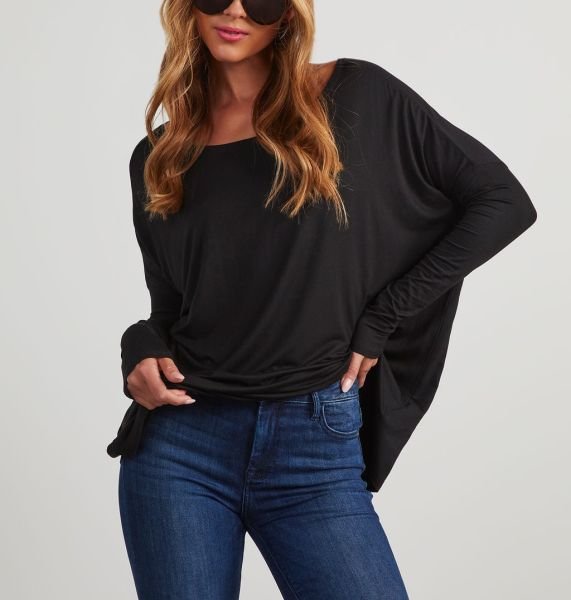 BLACK BLOUSE