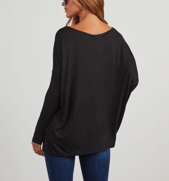 BLACK BLOUSE