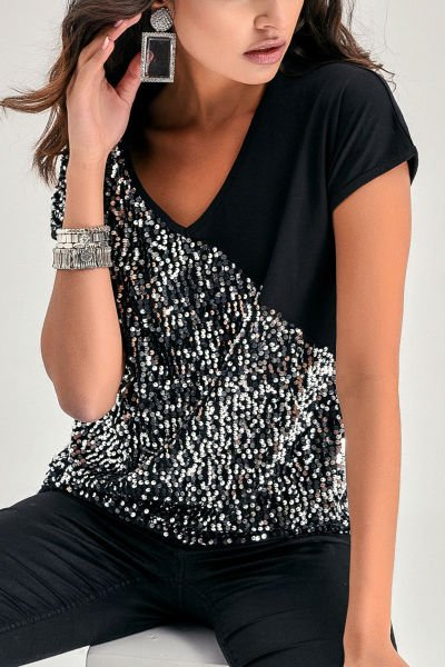 BLACK BLOUSE