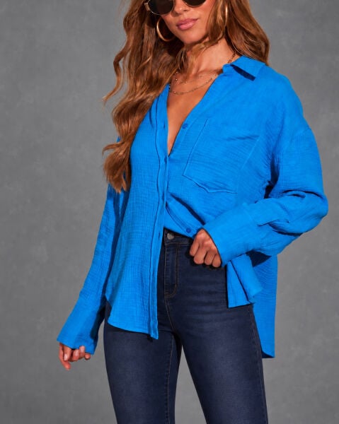 BLUE SHIRT