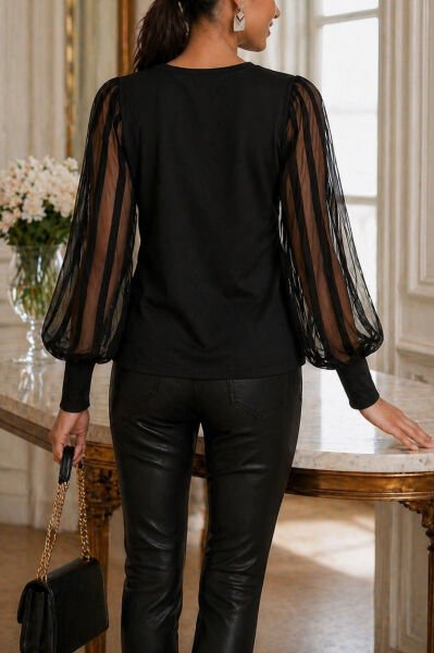 BLACK BLOUSE