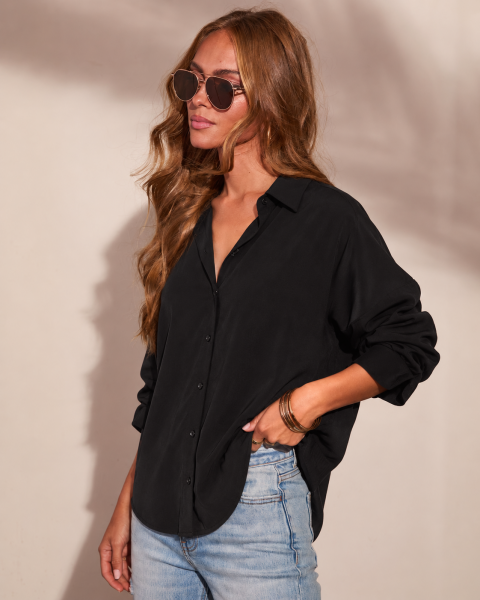 BLACK SHIRT