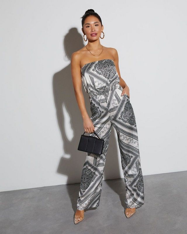 BLACK-WHITE-PRINTED JUMPSUIT