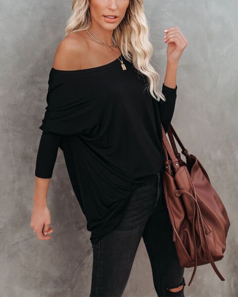BLACK BLOUSE