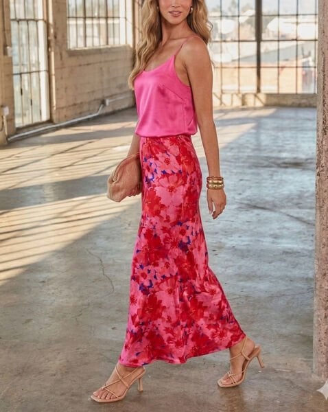 PINK-FLORAL SKIRT