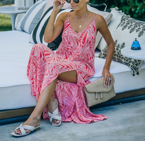 PINK-PRINTED DRESS