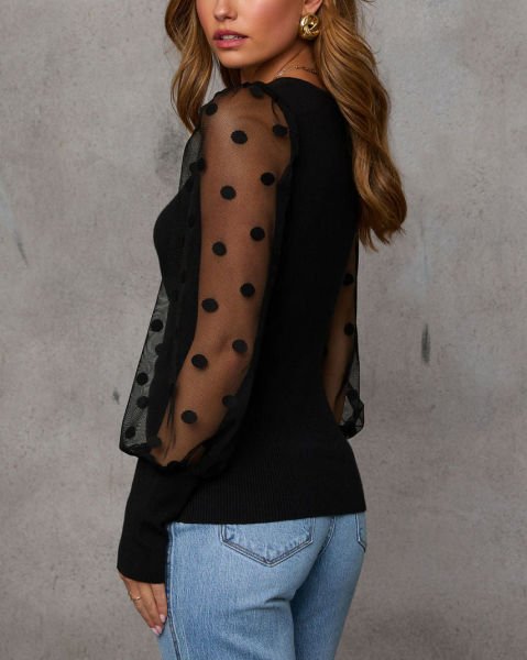 BLACK BLOUSE