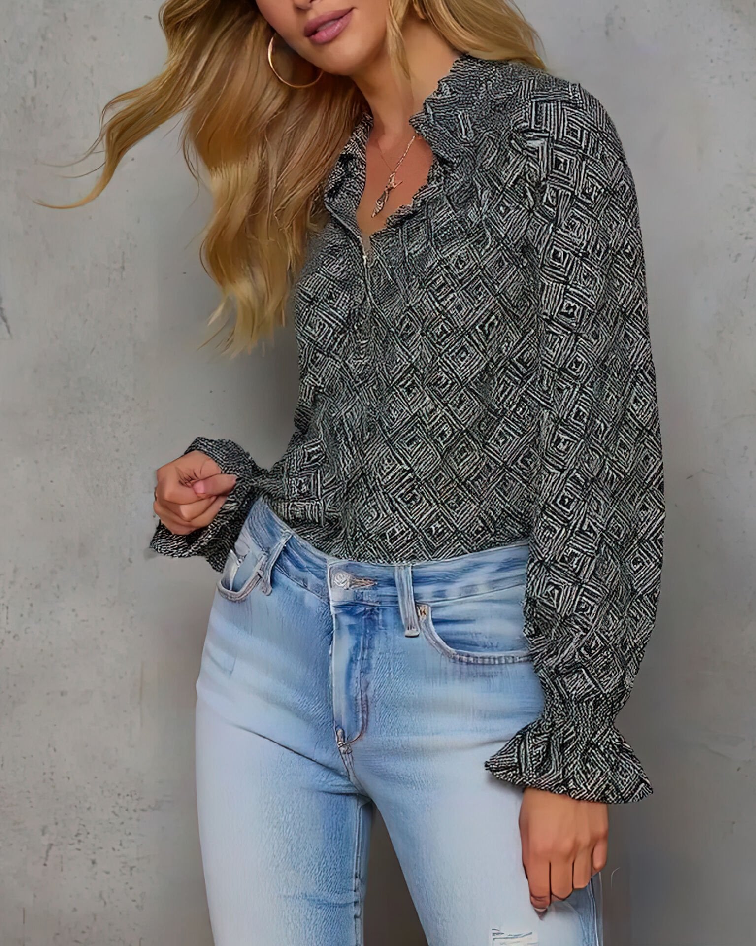BLACK-WHITE-PRINTED BLOUSE L - BLACK-WHITE-PRINTED