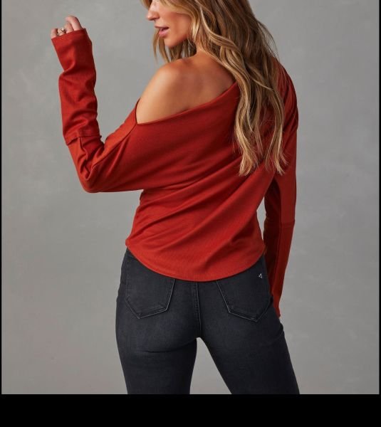 RED BLOUSE