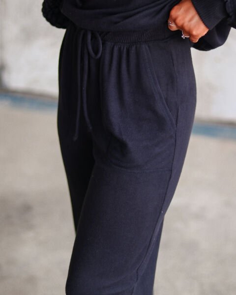 BLACK PANTS-TOP-SET